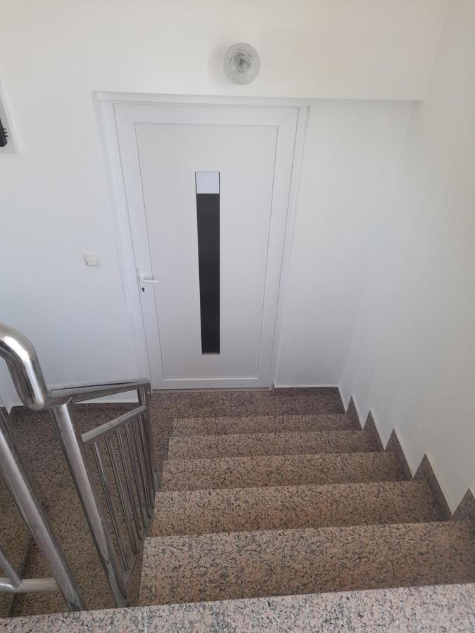 Apartment Lucy Zadar - Free Private Parking Екстериор снимка
