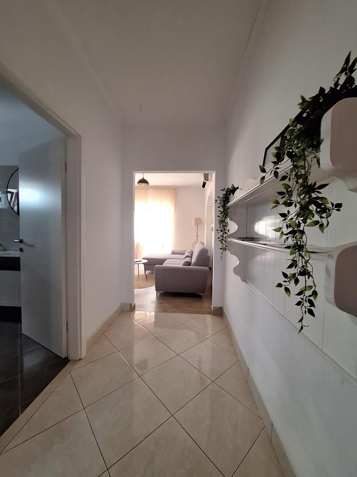 Apartment Lucy Zadar - Free Private Parking Екстериор снимка